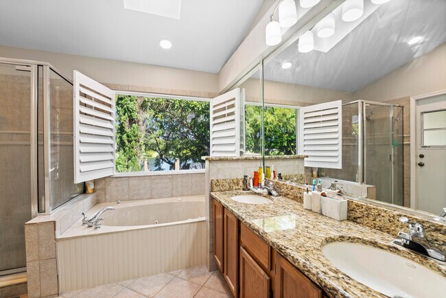 Building Photo - 3220 Tall Timber Dr