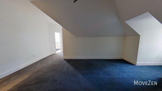 Building Photo - 5630 Colony Crossing Dr