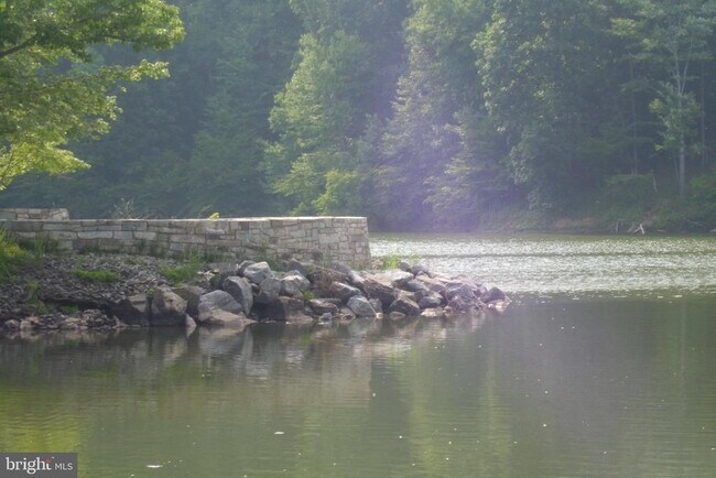 Building Photo - 3808 Delano St