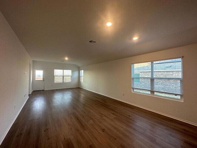 Building Photo - 408 Golden Grove Pkwy