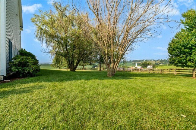 Building Photo - 6110 Holter Rd