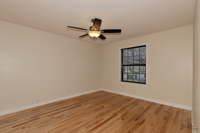 Building Photo - 1180 Silverwood Ct