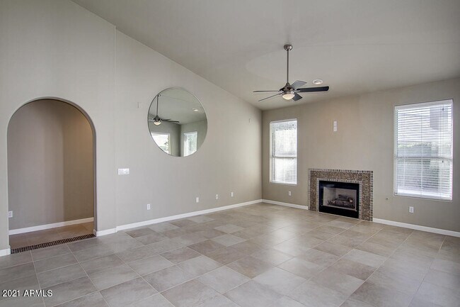 Building Photo - 2460 N 132nd Ave