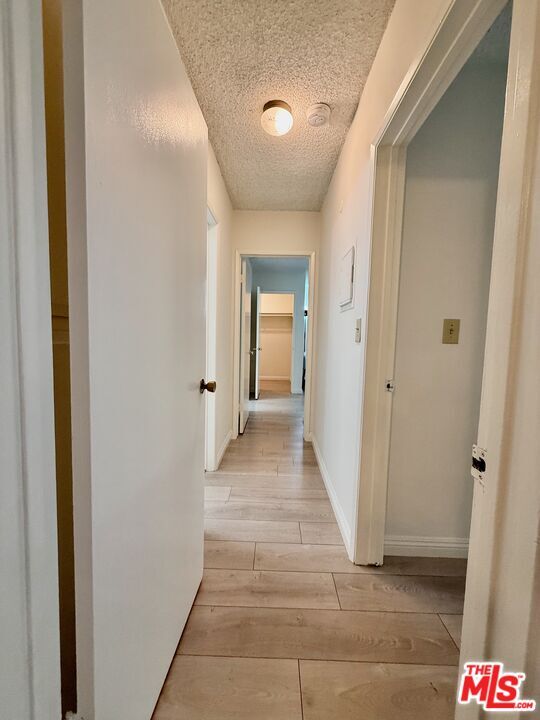 Building Photo - 5625 Green Valley Cir