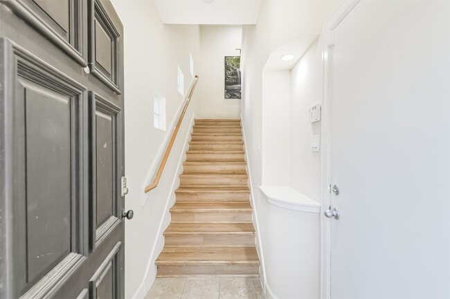 Building Photo - 11307 Main Holly Dr