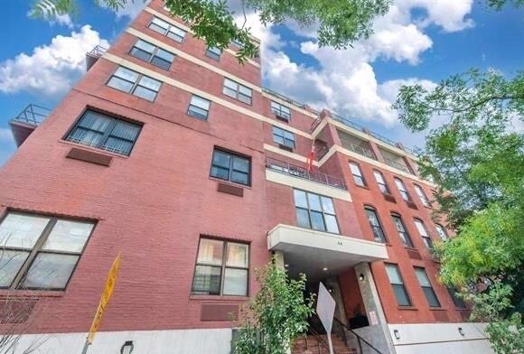 Building Photo - 44 Sherman Ave