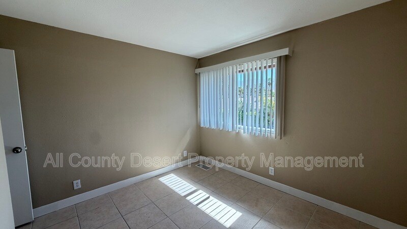 Building Photo - 69180 Victoria Dr