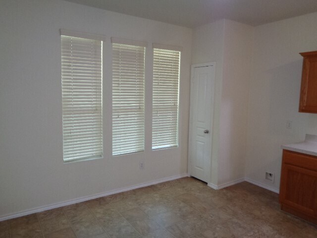 Building Photo - 16822 Libson Falls Dr