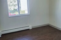 Building Photo - 3796 S Ravenna Rd