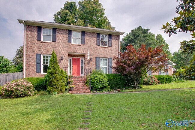 Building Photo - 501 Brenda Dr