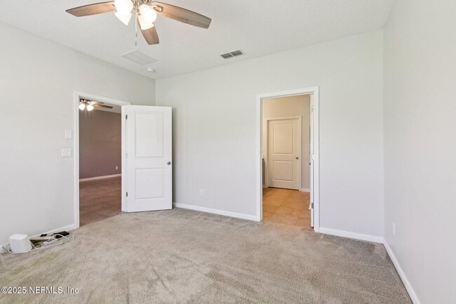 Building Photo - 3215 Chestnut Ridge Way