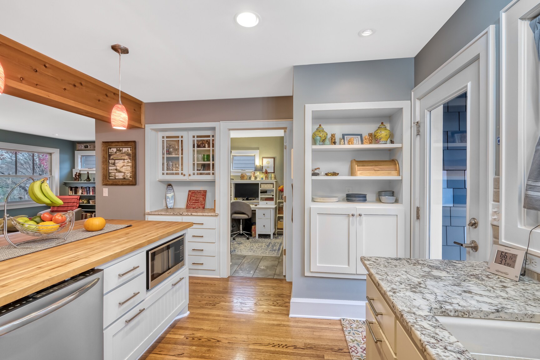 Building Photo - 5050 Manitou Rd