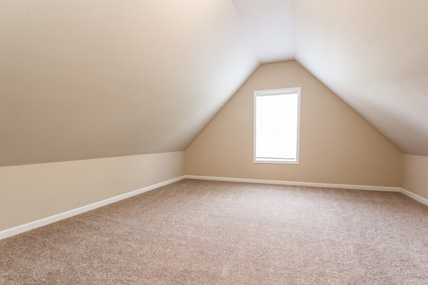 Building Photo - 205 Towler Shoals Dr