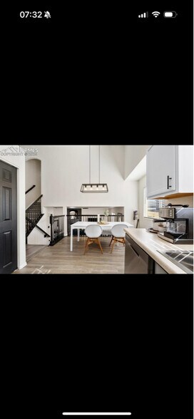 Building Photo - 4569 Tetman Ln