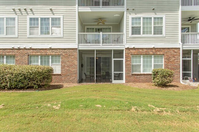 Building Photo - 5801 Oyster Catcher Dr