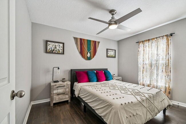 Building Photo - 1168 Bass Blvd