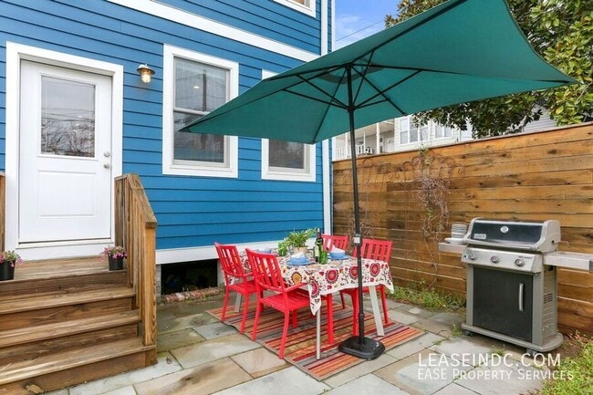 Building Photo - 4119 3rd St NW