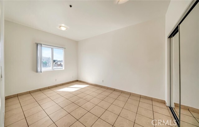 Building Photo - 316 S New Hampshire Ave