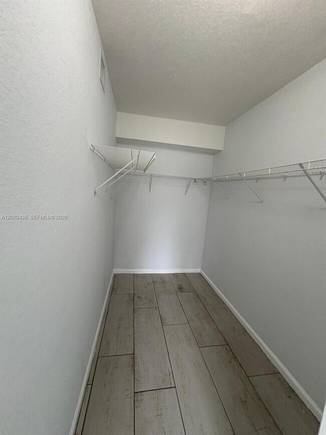 Building Photo - 15480 SW 284th St