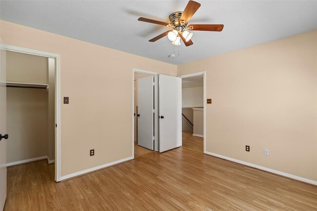 Building Photo - 16927 Fairway Glen Ln