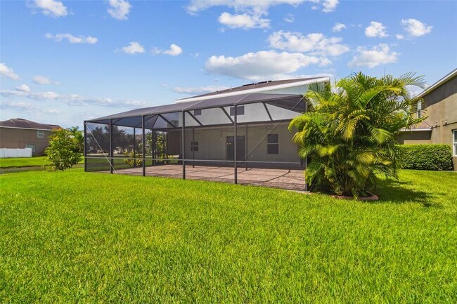 Building Photo - 12320 Fairlawn Dr