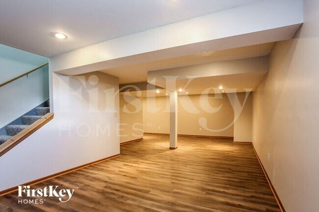 Building Photo - 410 Big Bark Ct