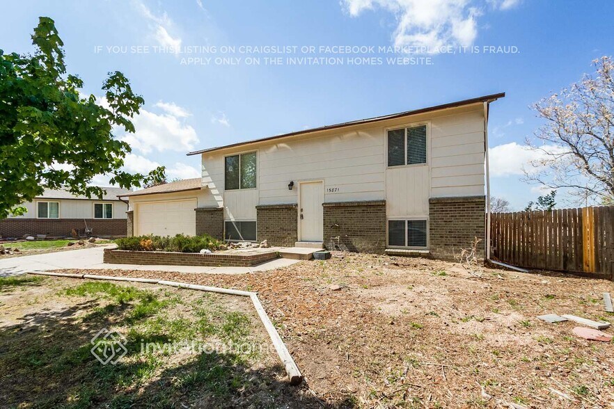 Building Photo - 15871 E Linvale Ave
