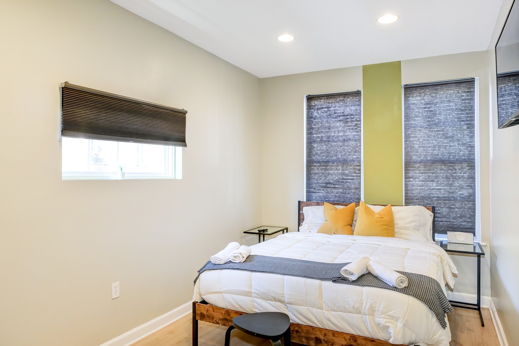 Bedroom 3 - 1337 Harvard St NW