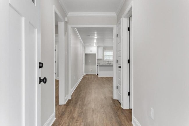 Building Photo - 1522 Woodard St