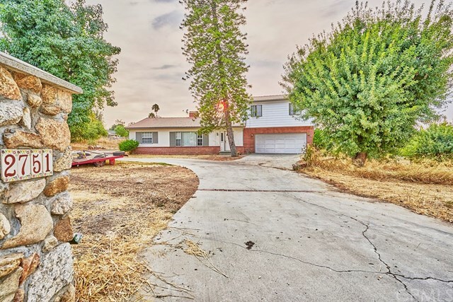 Building Photo - 2751 Batson Ave