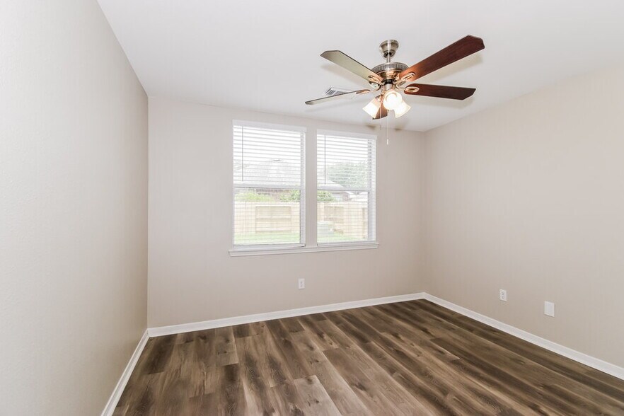 Building Photo - 6176 Galloway Ln