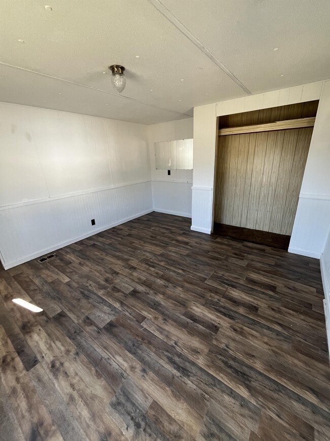 Building Photo - 2602 Corbett Ct