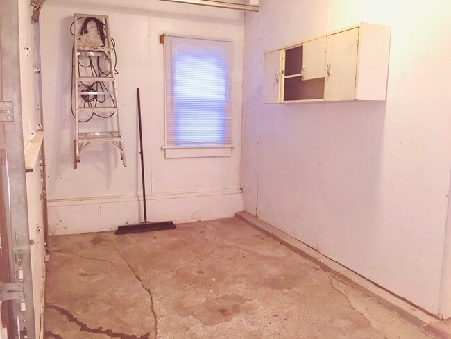 Storage shed area - 3025 Crescent Ave