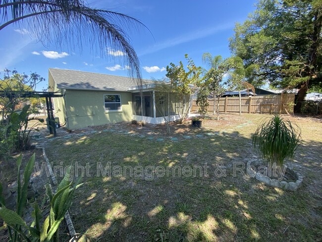 Building Photo - 3544 Martell St