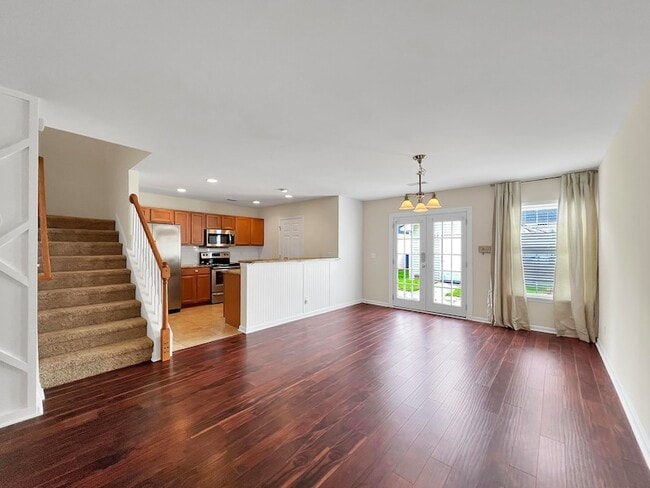 Building Photo - 4824 Willow Brook Ln