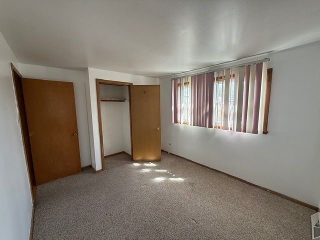 Building Photo - 8037 S Wentworth Ave