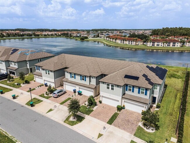 Building Photo - 15691 Willow Arbor Cir