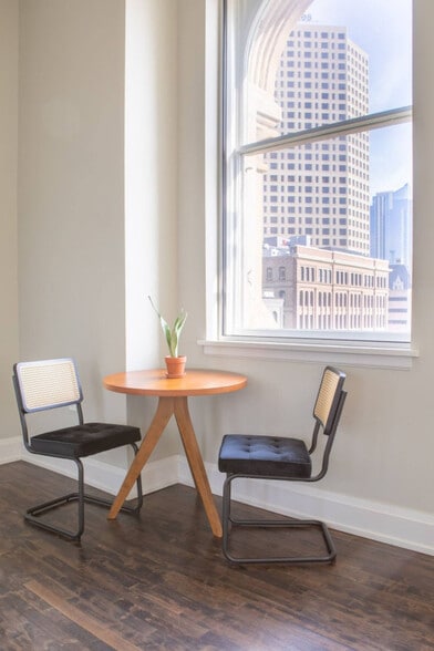 Building Photo - 225 E Michigan St