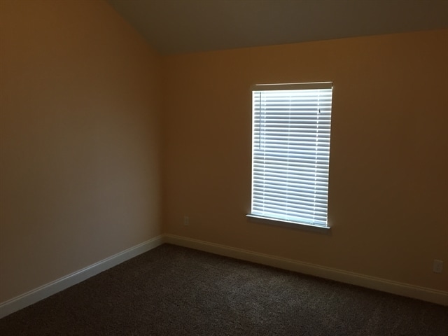 Building Photo - 83 Ristona Dr