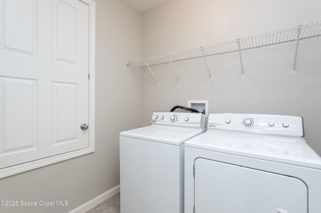 Building Photo - 4105 Harvest Cir