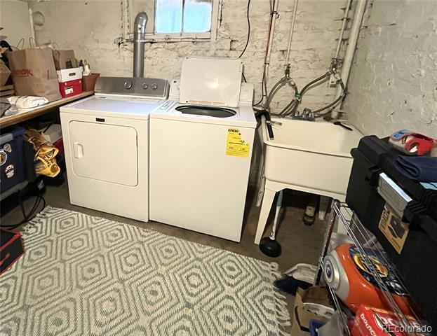 Building Photo - 2442 Gilpin St