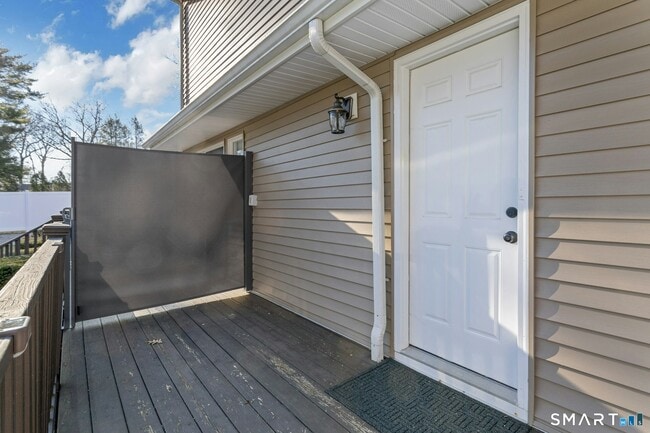 Building Photo - 70 Archer Ln