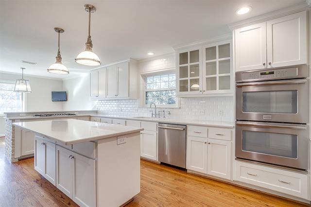 Building Photo - 2400 Winton Terrace W