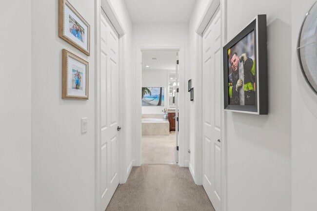 Building Photo - 9368 Cantal Cir E