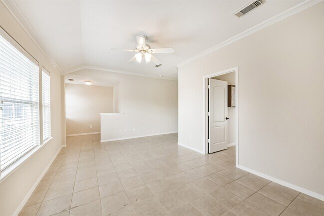 Building Photo - 2601 Hewn Rock Way