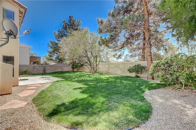 Building Photo - 1123 Aspen Breeze Ave
