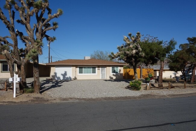 Building Photo - 7384 Elata Ave