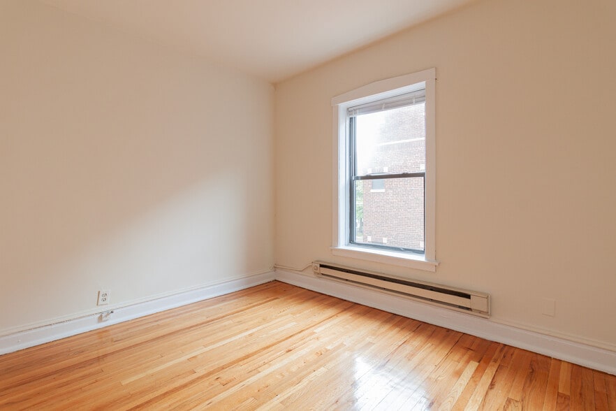 Building Photo - 3826 N Fremont St