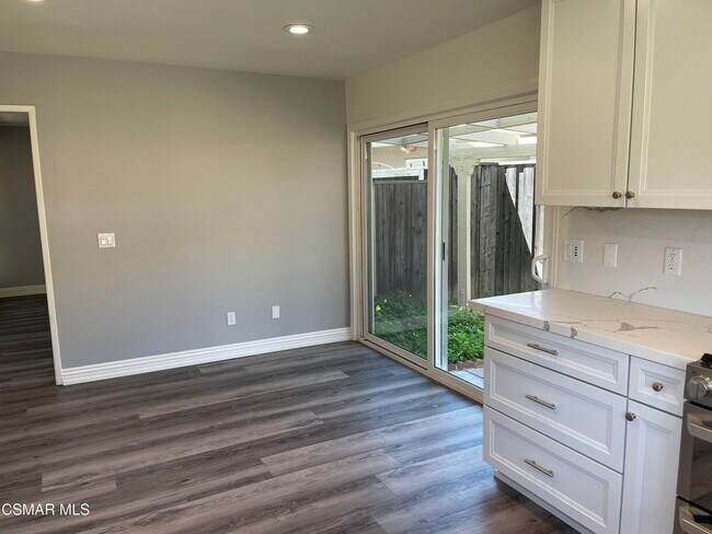 Building Photo - 32023 Wallington Ct