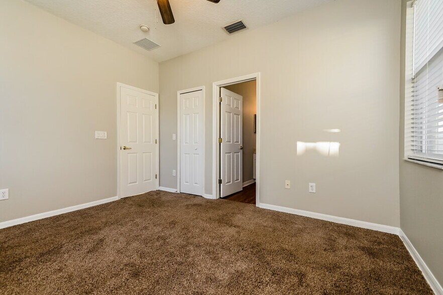 Building Photo - 34442 Smart Dr
